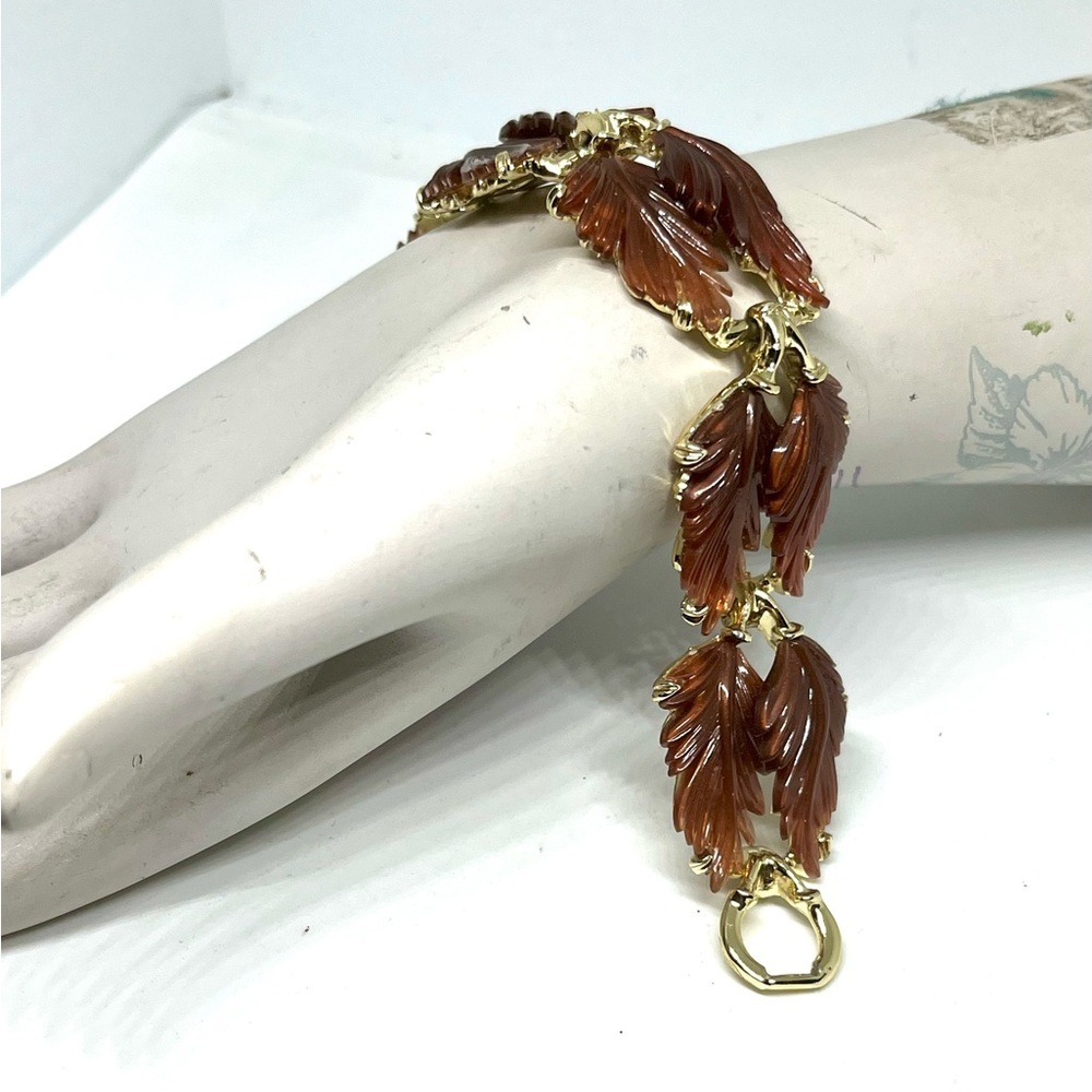 Vintage Lucite Leaf Bracelet
